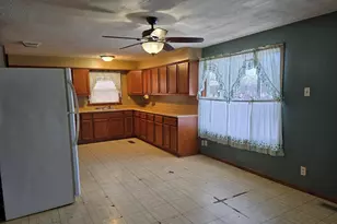 3435 Hwy 13, Harrisburg, IL 62946 - Photo 16