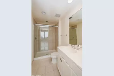 600 N Lake Shore Drive #1212, Chicago, IL 60611 - Photo 16