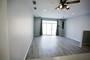 2441 Oneida Ln, Naperville, IL 60563 - Photo 4