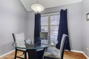 2714 Lake Side Cir, Joliet, IL 60431 - Photo 4