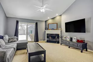 2714 Lake Side Cir, Joliet, IL 60431 - Photo 2