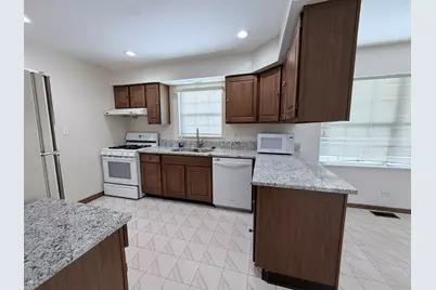 1817 Altoona Court, Schaumburg, IL 60194 - Photo 4