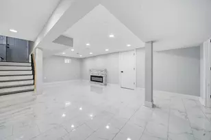 513 Price Ave, Calumet City, IL 60409 - Photo 12