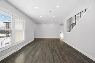 513 Price Ave, Calumet City, IL 60409 - Photo 8