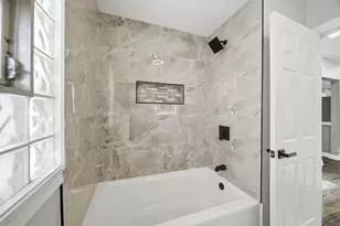 513 Price Ave, Calumet City, IL 60409 - Photo 6