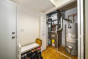 102 Town Center Blvd, Gilberts, IL 60136 - Photo 16