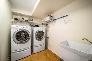 102 Town Center Blvd, Gilberts, IL 60136 - Photo 18