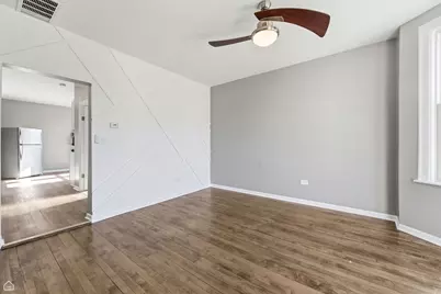 8643 S Exchange Avenue, Chicago, IL 60617 - Photo 2