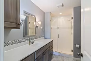 1915 Dunraven Rd, Bloomington, IL 61704 - Photo 14