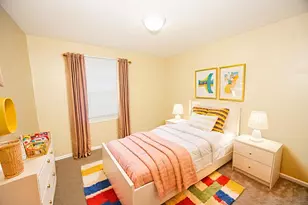 1611 W Glenwood Ave, Joliet, IL 60435 - Photo 14