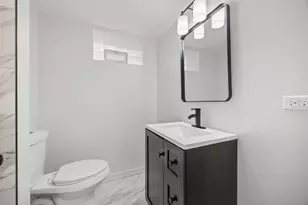 11304 S Lowe Ave, Chicago, IL 60628 - Photo 24