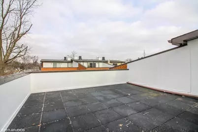 [Address not provided], Des Plaines, IL 60016 - Photo 24