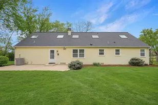 26W421 Wiesbrook Rd, Wheaton, IL 60189 - Photo 34