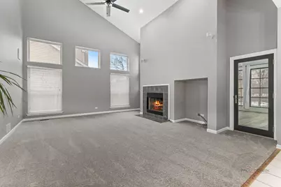 597 Treetop Lane, Gurnee, IL 60031 - Photo 6