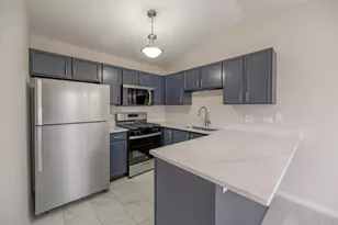 1225 N Red Oak Cir, Round Lake Beach, IL 60073 - Photo 6