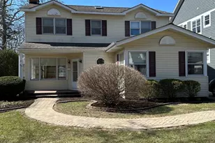 331 S Julian St, Naperville, IL 60540 - Photo 1