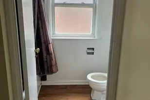 8143 S Colfax Ave, Chicago, IL 60617 - Photo 18