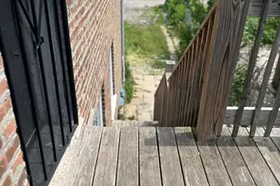 8143 S Colfax Ave, Chicago, IL 60617 - Photo 4