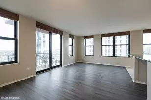 330 N Jefferson St, Chicago, IL 60661 - Photo 2