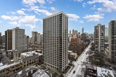 1455 N Sandburg Terrace #1802, Chicago, IL 60610 - Photo 18