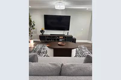 6541 S Ingleside Avenue #G, Chicago, IL 60637 - Photo 2