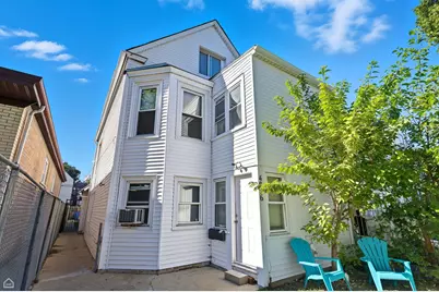 4026 N Kimball Avenue, Chicago, IL 60618 - Photo 2