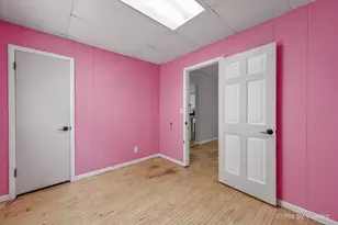 331 Orange St, Elgin, IL 60123 - Photo 14