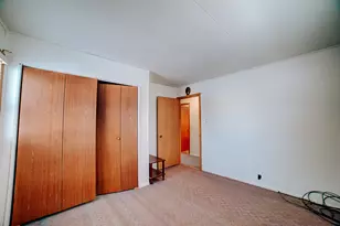 702 E Oak St, Watseka, IL 60970 - Photo 12