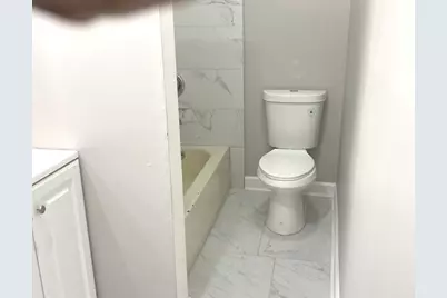 8400 S Burley Avenue, Chicago, IL 60617 - Photo 20