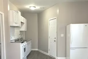 8400 S Burley Ave, Chicago, IL 60617 - Photo 8