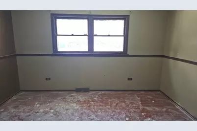 326 S Minerva Avenue, Glenwood, IL 60425 - Photo 12