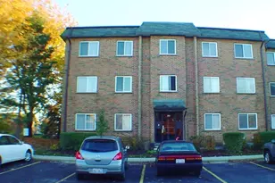 913 Casey Ct, Schaumburg, IL 60173 - Photo 1