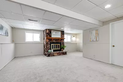 18758 W Highfield Drive, Gurnee, IL 60031 - Photo 22