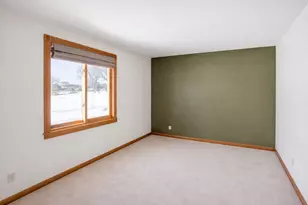 106 N Salem Dr, Schaumburg, IL 60194 - Photo 22