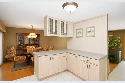 917 W Army Trail Boulevard, Addison, IL 60101 - Photo 4