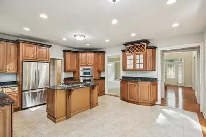 27W327 Williams Street, Winfield, IL 60190 - Photo 6