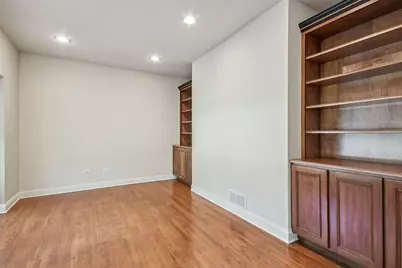 27W327 Williams Street, Winfield, IL 60190 - Photo 10