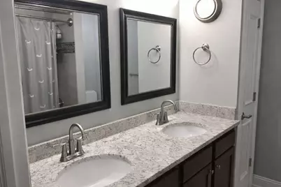 36 Seneca Avenue E, Hawthorn Woods, IL 60047 - Photo 10