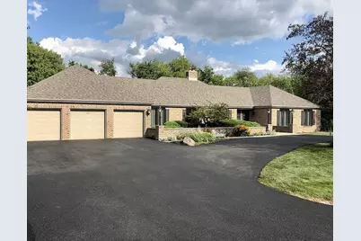 36 Seneca Avenue E, Hawthorn Woods, IL 60047 - Photo 1