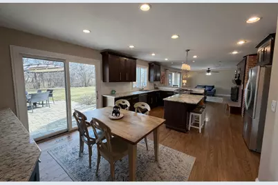 36 Seneca Avenue E, Hawthorn Woods, IL 60047 - Photo 2