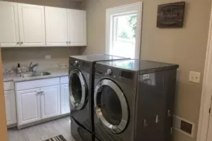 36 Seneca Ave E, Hawthorn Woods, IL 60047 - Photo 6