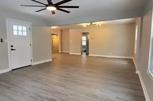 1863 Duane Blvd, Kankakee, IL 60901 - Photo 2