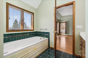 8413 St Moritz Dr, Spring Grove, IL 60081 - Photo 18