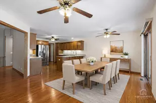 8413 St Moritz Dr, Spring Grove, IL 60081 - Photo 10