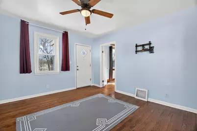 4836 Francisco Avenue, Downers Grove, IL 60515 - Photo 8