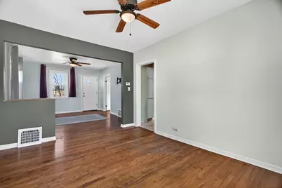 4836 Francisco Avenue, Downers Grove, IL 60515 - Photo 10