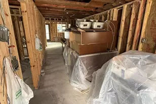 26300 N Maple Ave, Mundelein, IL 60060 - Photo 8