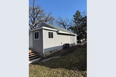 26300 N Maple Avenue, Mundelein, IL 60060 - Photo 16