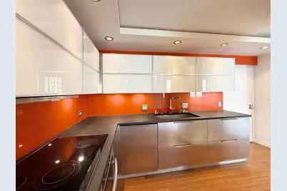 211 E Ohio Street #2707, Chicago, IL 60611 - Photo 2