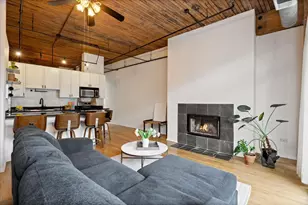 1670 N Claremont Ave, Chicago, IL 60647 - Photo 4